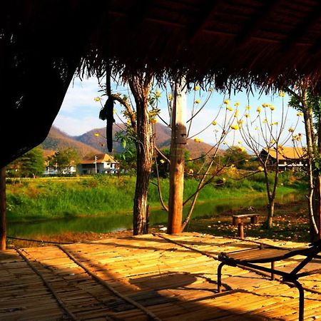Giant House Riverside Pai Exterior foto